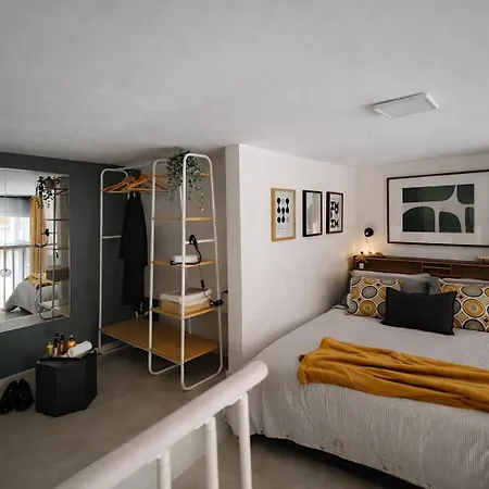 Fiera - Monolocale Vicino Fiera Di E Al Centro