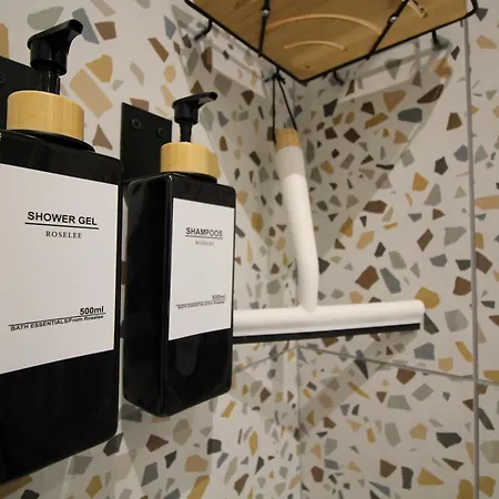 Fiera - Monolocale Vicino Fiera Di E Al Centro Διαμέρισμα *